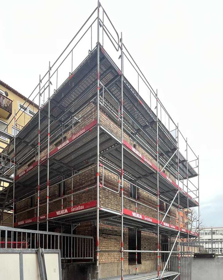 Gebäudekubatur und Fassade Foto - Denkmalschutz-Sanierung Mehrfamilienhaus Stuttgart